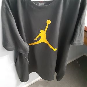 Jordan tee shirt